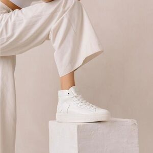 ALOHAS TB 35 White Leather High-Top Sneakers